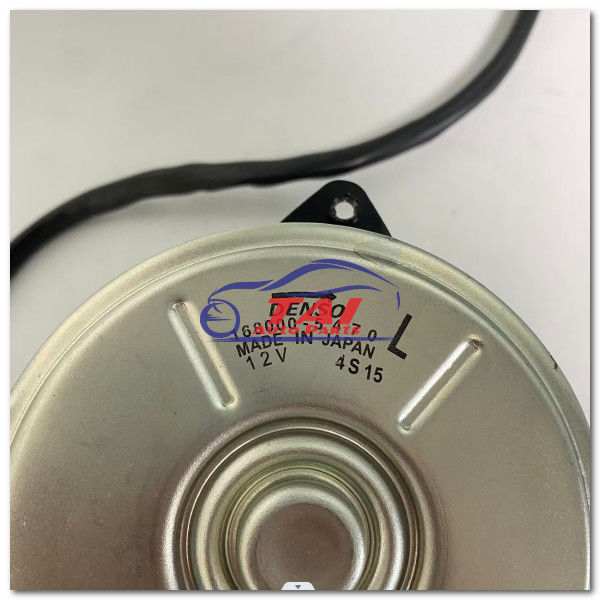 Normal Size Denso Radiator Fan Motor 168005470 For Toyota Hiace KDH200