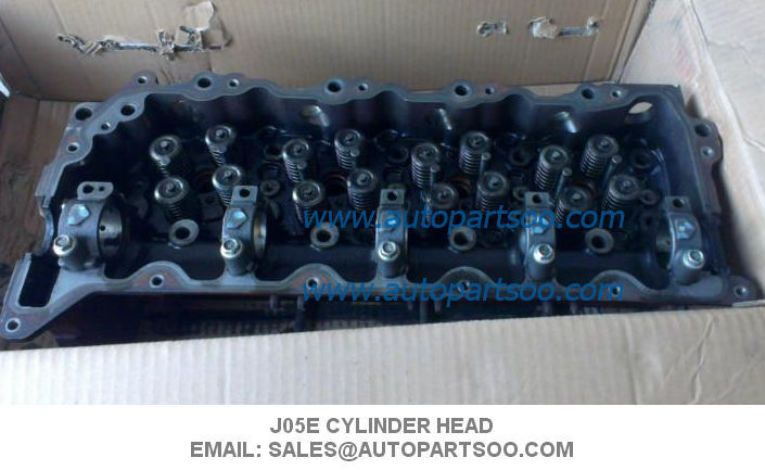 High Performance  Hino J05E Cylinder Head , 1118378010 HINO Engine Parts