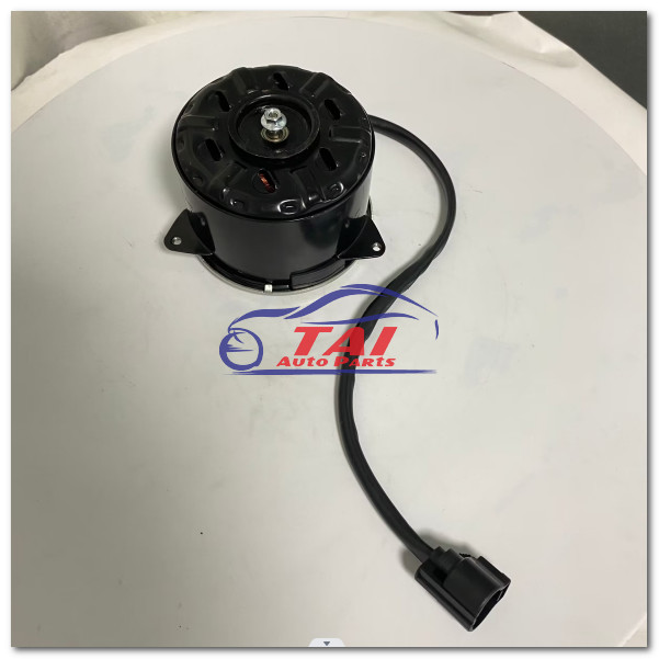 Normal Size Denso Radiator Fan Motor 168005470 For Toyota Hiace KDH200