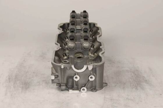 Good price New Cylinder Head Z24 8V Fit For Nissan Z24 2.4L Engine online
